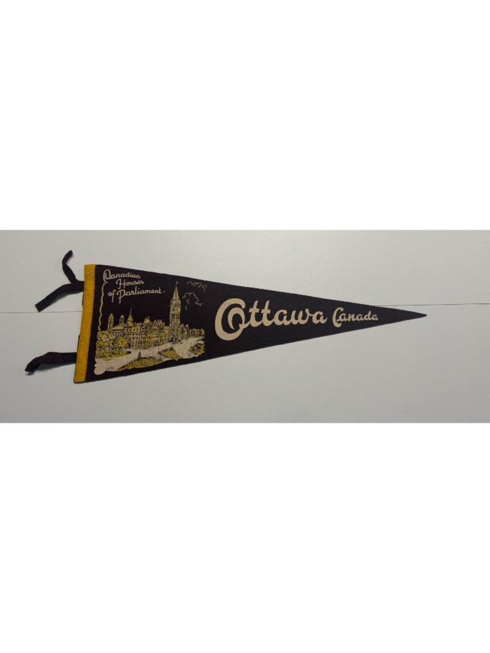 Vtg 1930-40’s Felt Pennant Canadian House of Parliament Ottawa